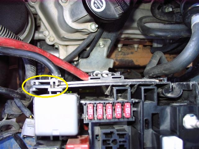 replace 120 amp fuse toyota #4